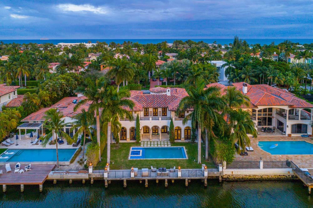 Majestic Golden Beach Waterfront Mansion