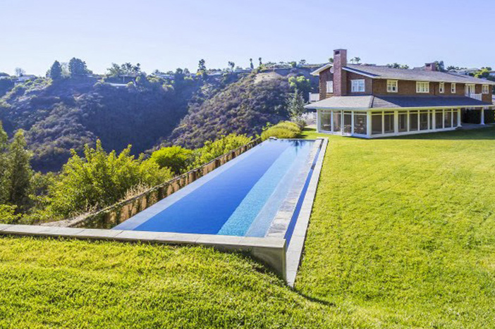 5 Over-the-Top Celebrity Pools for Lounging in Luxury - Haute Residence ...