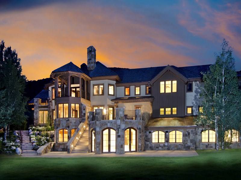 5 Luxury Ski Homes for Sale