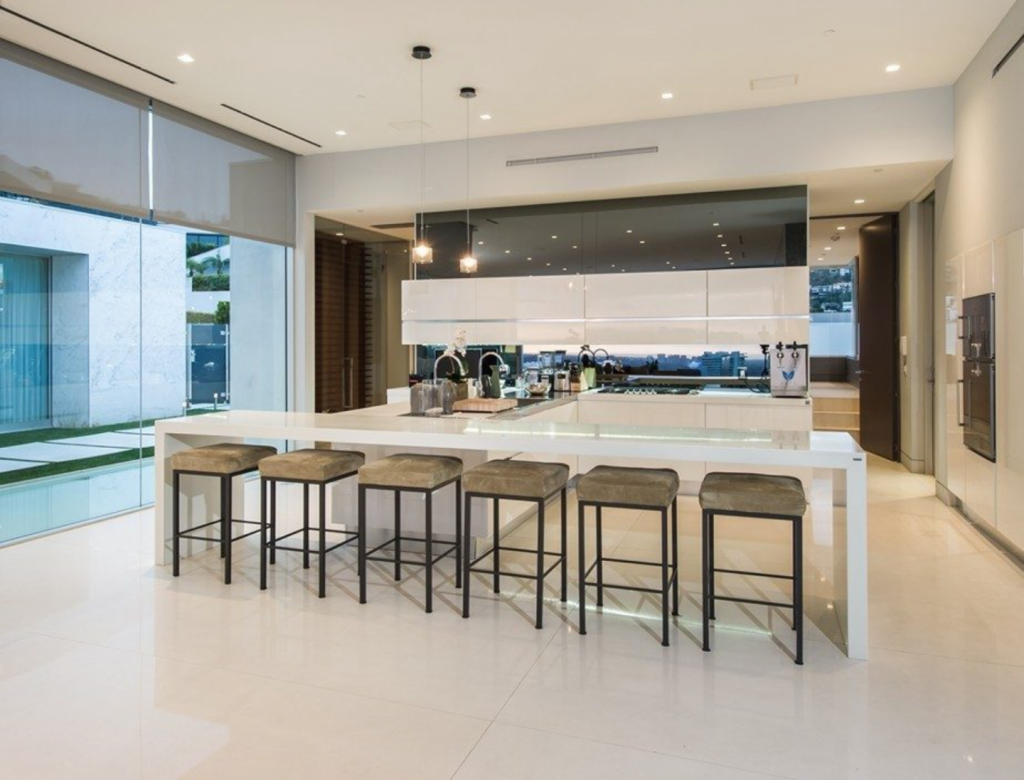 Rent the Winklevoss Twins’ L.A. Party Pad for $150,000 Per Month