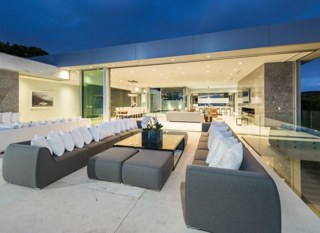 Rent the Winklevoss Twins’ L.A. Party Pad for $150,000 Per Month