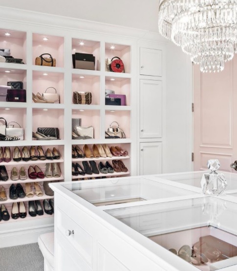 The Luxury Closet (@theluxurycloset) • Instagram photos and videos