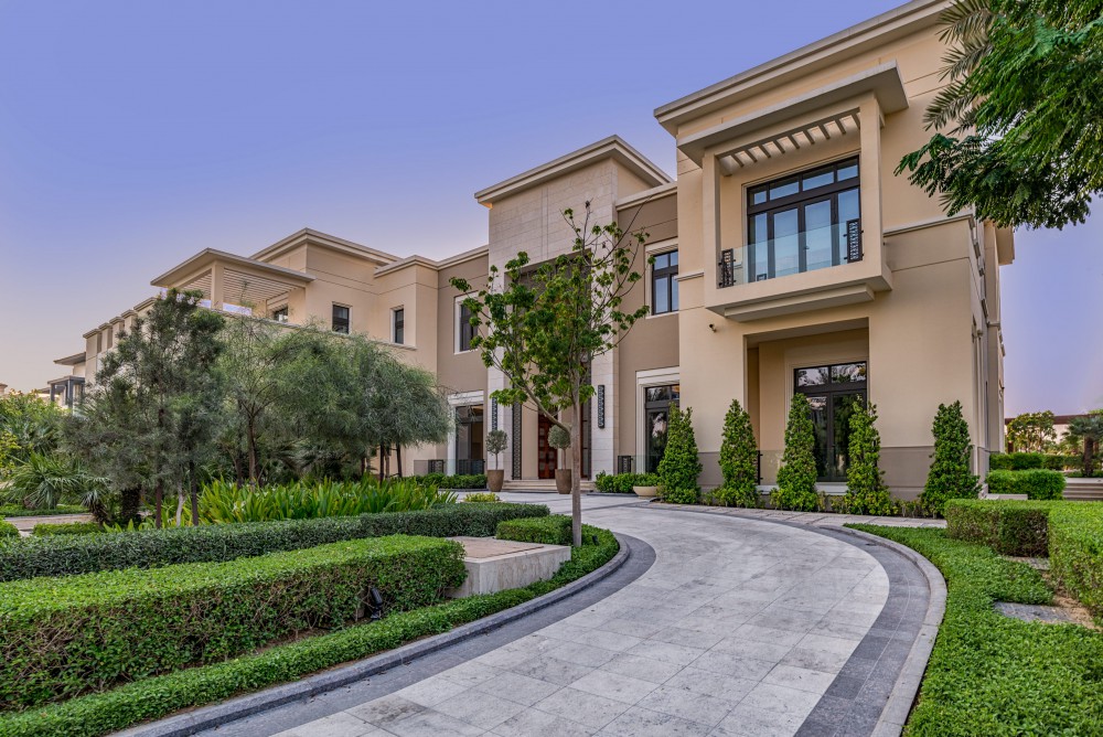 gorgeous-dubai-hills-mansion-with-golf-course-views-haute-residence