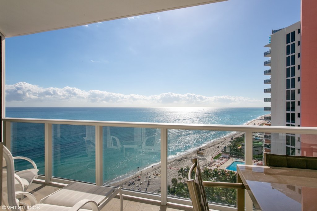 Extravagant South Florida Oceanfront Condo