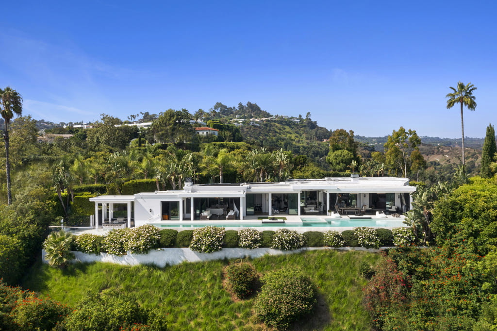 SOLD! Myra Nourmand Represents The Buyers Of A Ralph Lauren-Inspired Contemporary Home In Beverly Hills